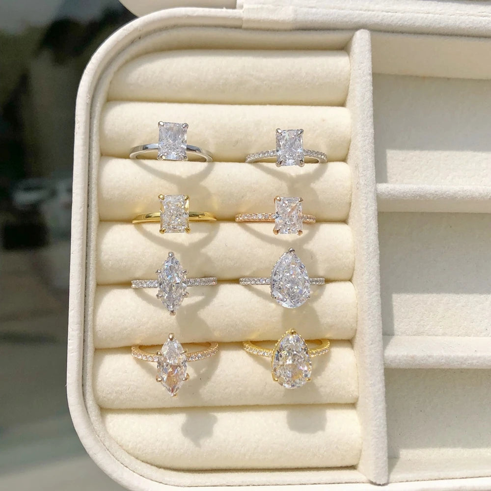 Vergoldeter Crushed Ice Ring – Saphiroptik & Edel-Look