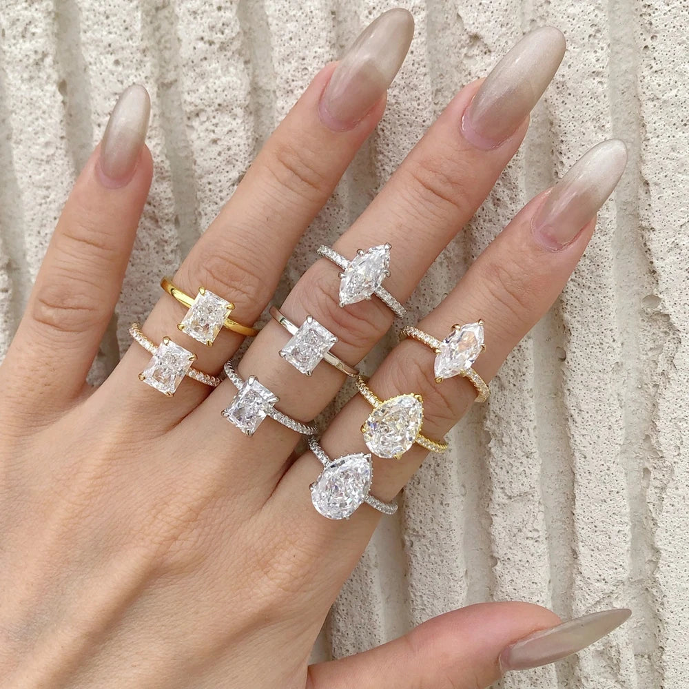 Vergoldeter Crushed Ice Ring – Saphiroptik & Edel-Look