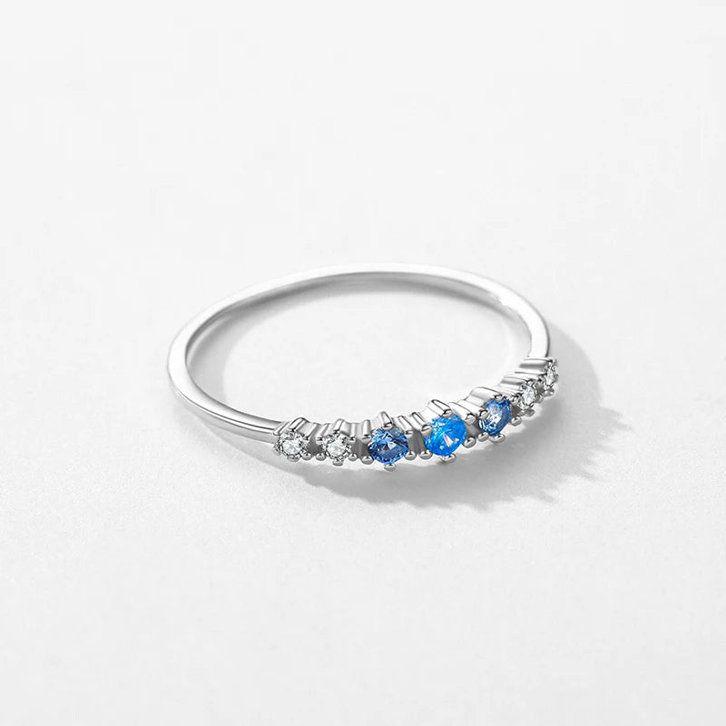Blue Sparkle – Zarter Silberring mit Zirkonia