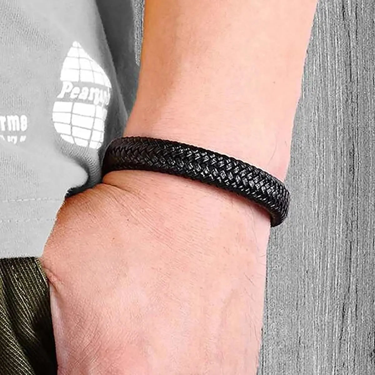 Elegantes PU-Leder Armband – Magnetisches Herrenarmband, perfektes Geschenk