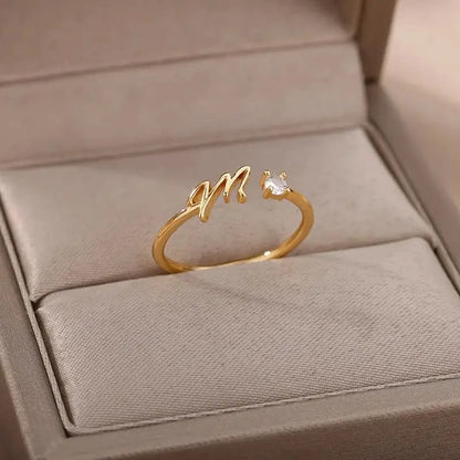 Einstellbarer Edelstahlring mit A–Z Buchstaben